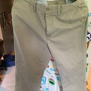 Polo Ralph Lauren classic fit khaki dress pants. SIZE 34/34